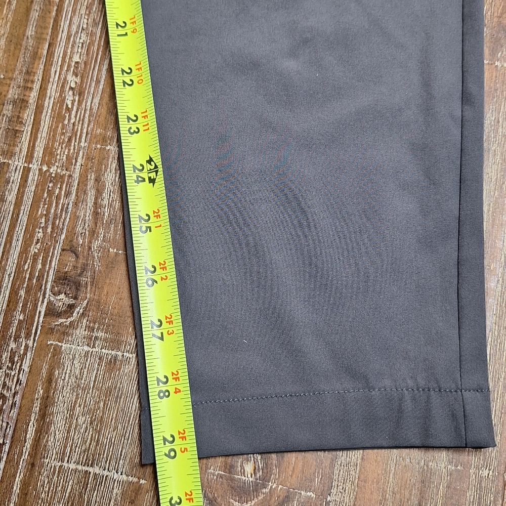 Fabletics The Only Pant Mens 29x29(Tag 29x32)‎ Gray Classic Fit Chino Athletic - Picture 5 of 5
